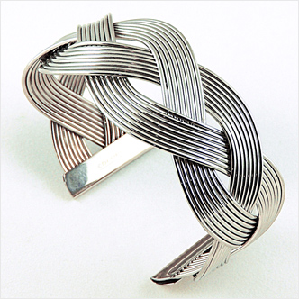 stainless steel - el delfin jewelry